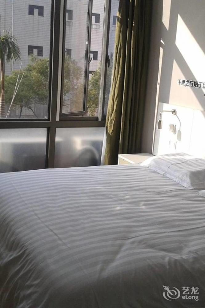 Motel Shenzhen Futian Kou'An Guihua Road Bagian luar foto